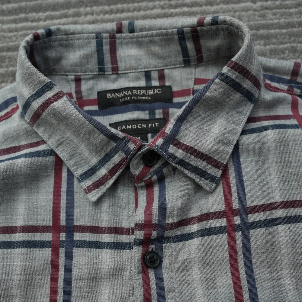 Banana Republic small stain